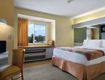 Best Western Buffalo Inn & Suites Williamsville Room photo