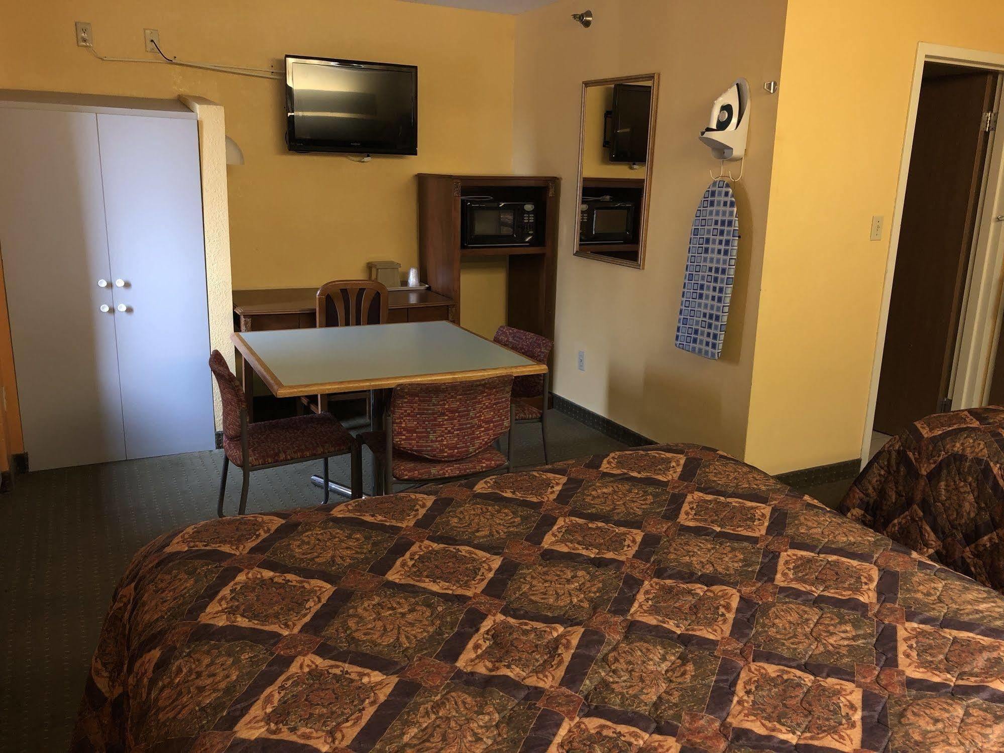 Best Western Buffalo Inn & Suites Williamsville Exterior photo